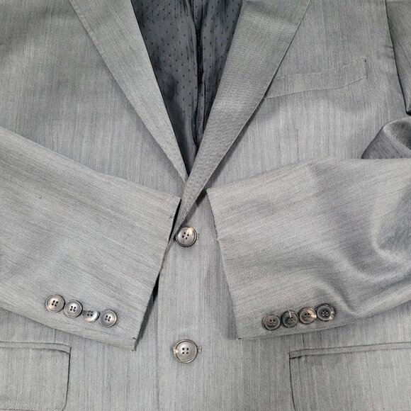 Zara Man Grey Herringbone 2 Button Vented Notch Blazer Sport Coat Size 46 - Picture 11 of 16